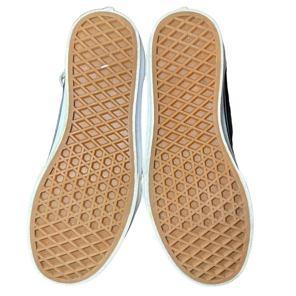 Vans Old Skool Skateboarding Shoe Sneaker Black w/Embroidery Roses Missy Size 5 - Picture 10 of 11